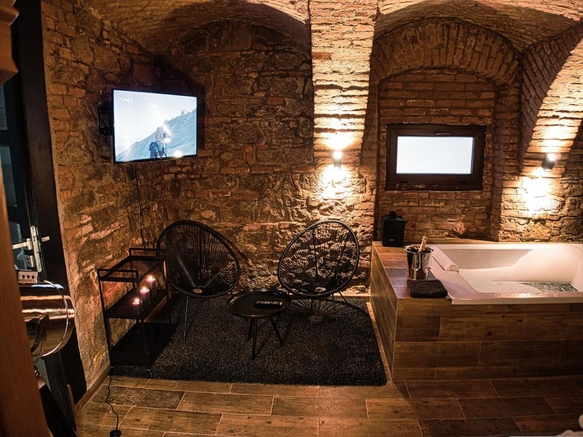 Wellness Gallery Apartments Liberec Extérieur photo